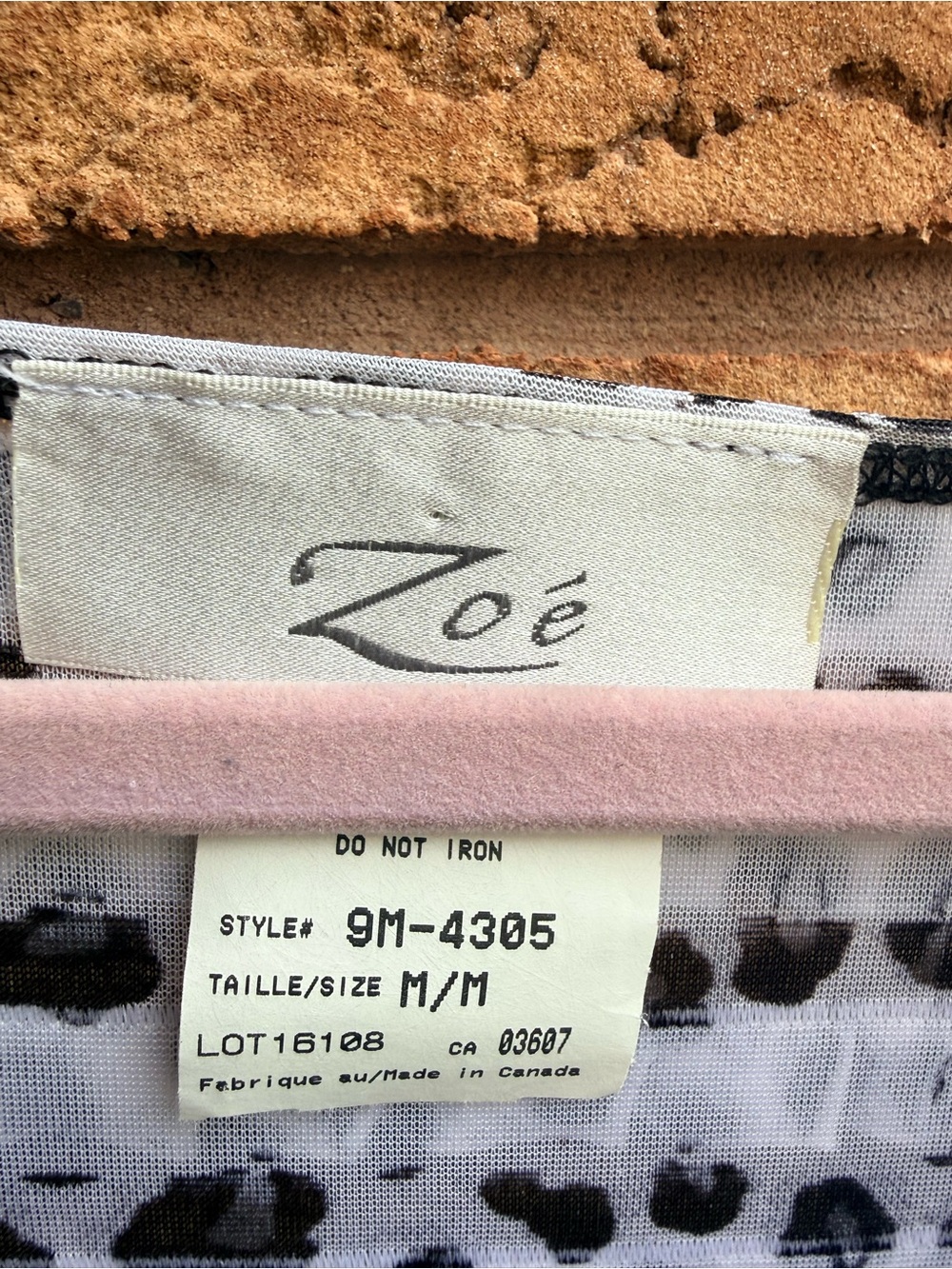 4/$25 • Zoe Boat Neck Ruched Leopard Print Fitted Shirt - Picture 5 of 5
